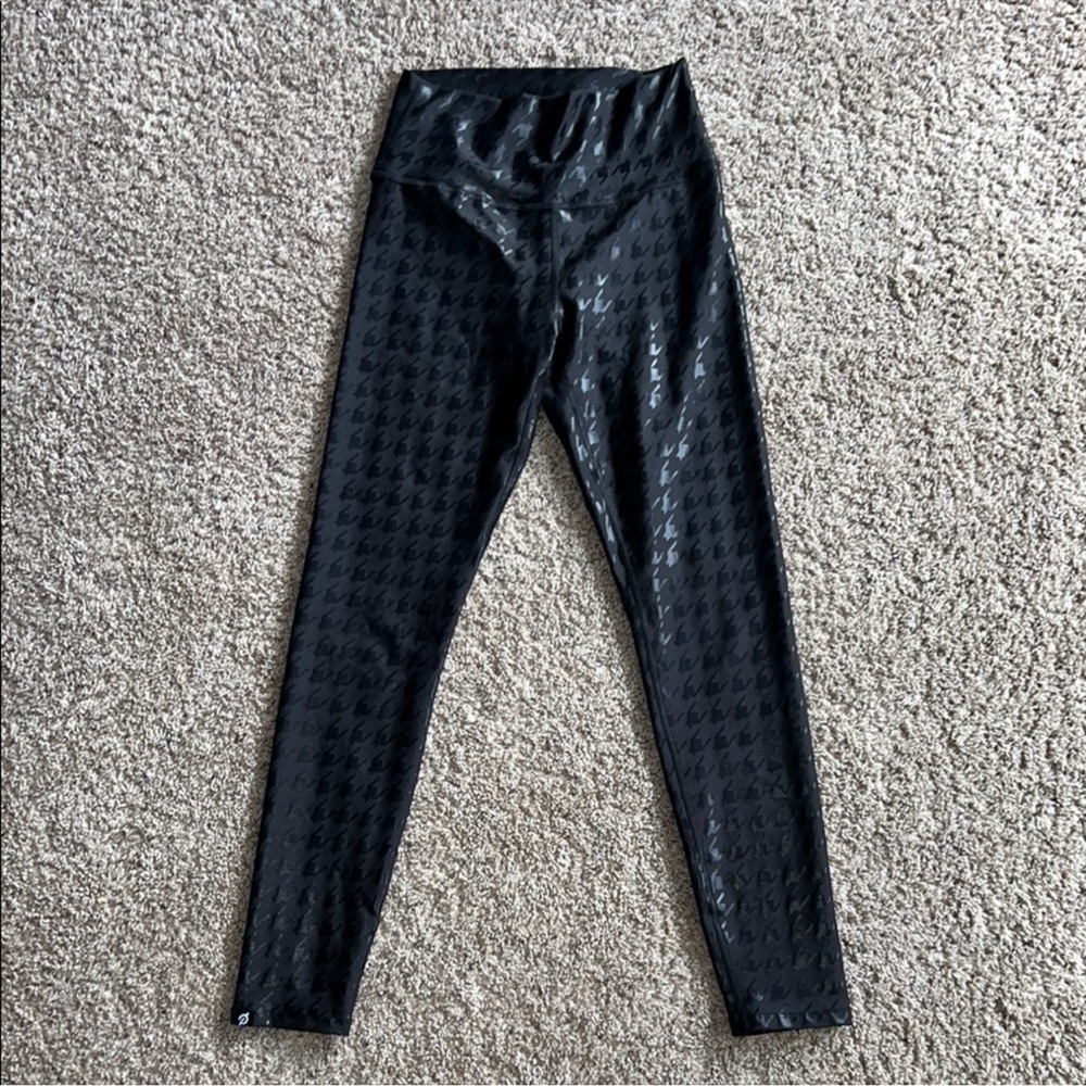 Peloton black reflective leggings wide waist size medium